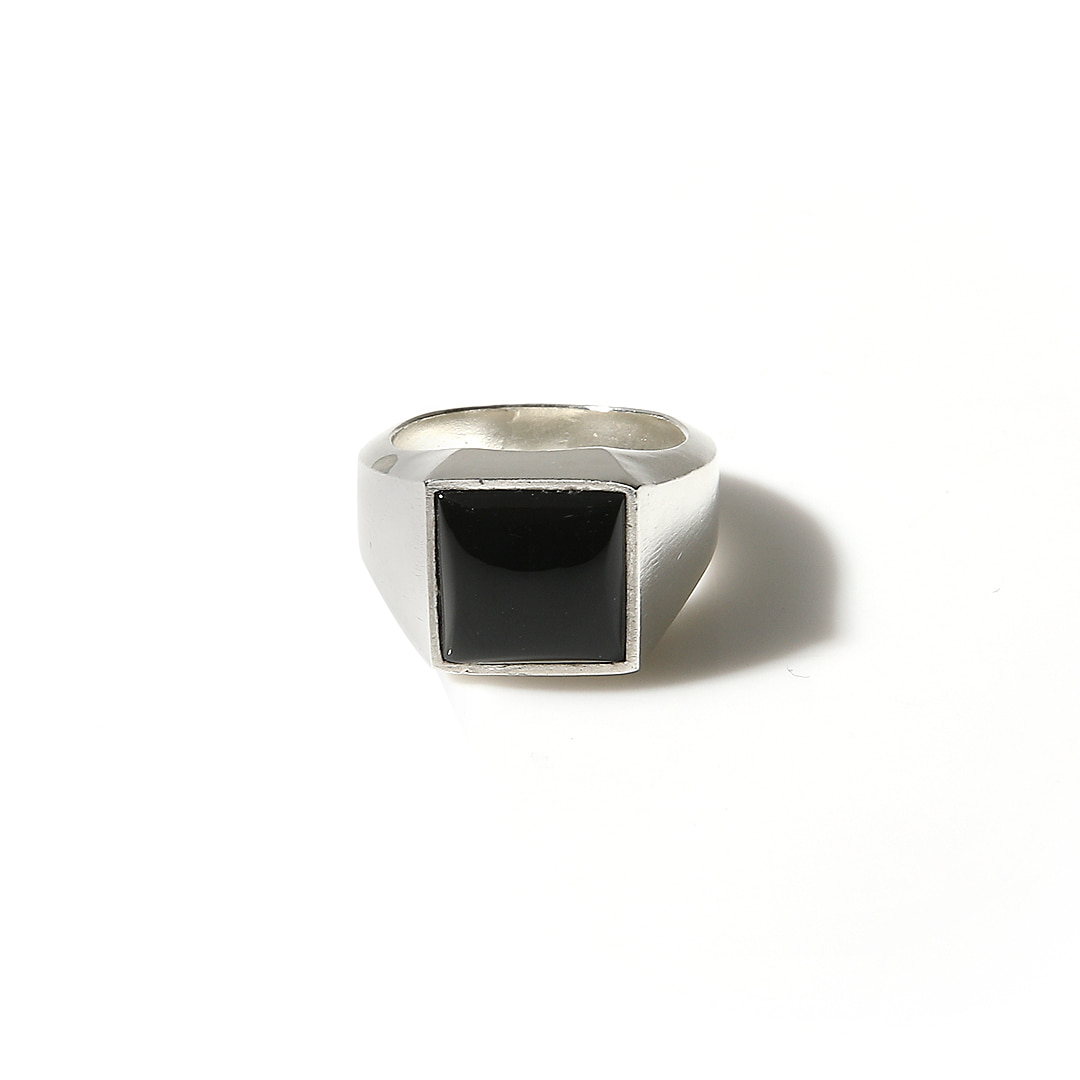 Black Onyx Signet Ring